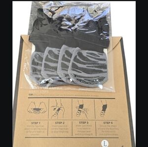 New Dok Gray and Black Dog Paw Protectors (SIZE:large )